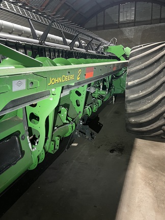 2020 John Deere 745FD Header Combine