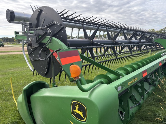2020 John Deere 745FD Header Combine