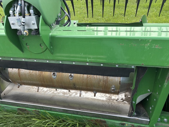 2020 John Deere 745FD Header Combine