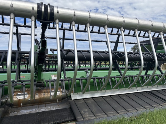 2020 John Deere 745FD Header Combine