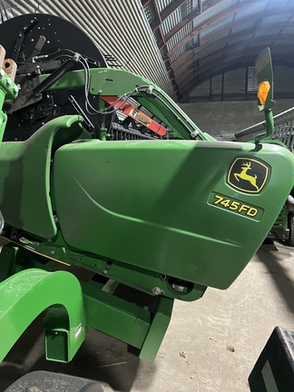 2020 John Deere 745FD Header Combine