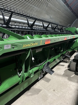 2020 John Deere 745FD Header Combine