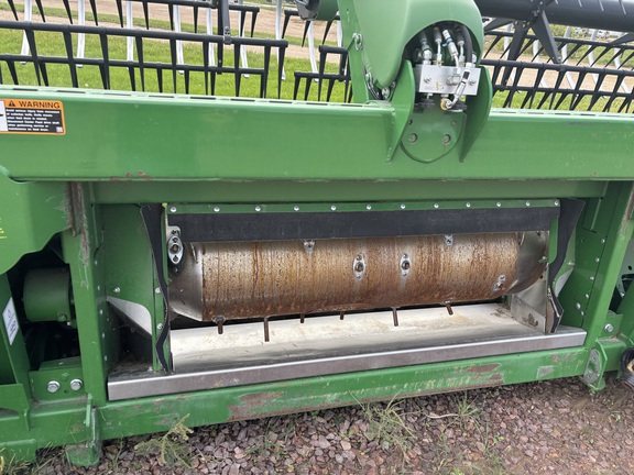 2020 John Deere 745FD Header Combine