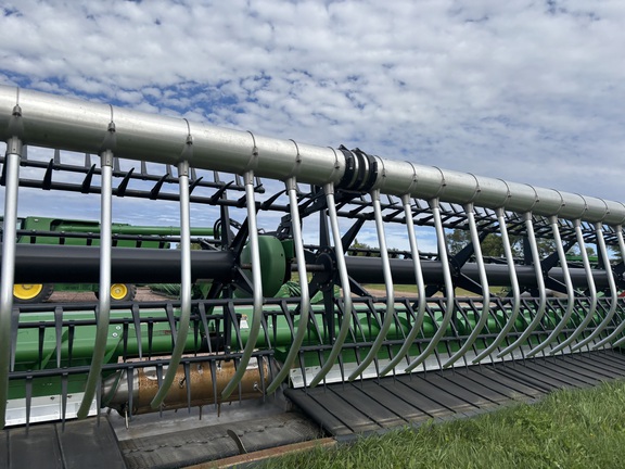 2020 John Deere 745FD Header Combine