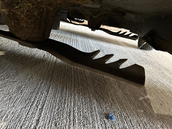 2024 John Deere Z930M Mower/Zero Turn