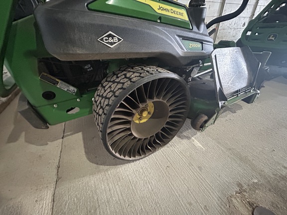 2024 John Deere Z930M Mower/Zero Turn