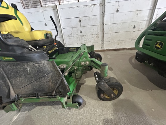 2024 John Deere Z930M Mower/Zero Turn
