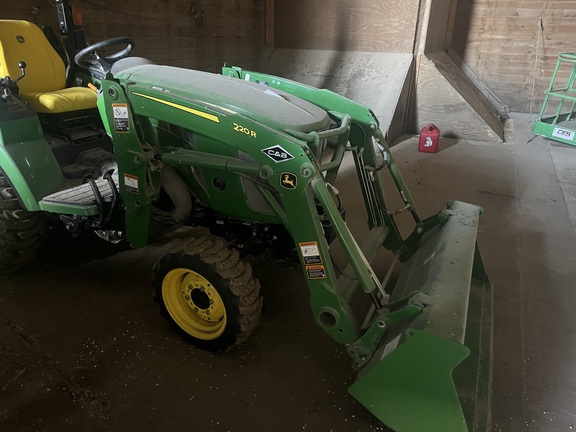 2025 John Deere 2032R Tractor Compact