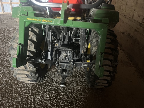 2025 John Deere 2032R Tractor Compact