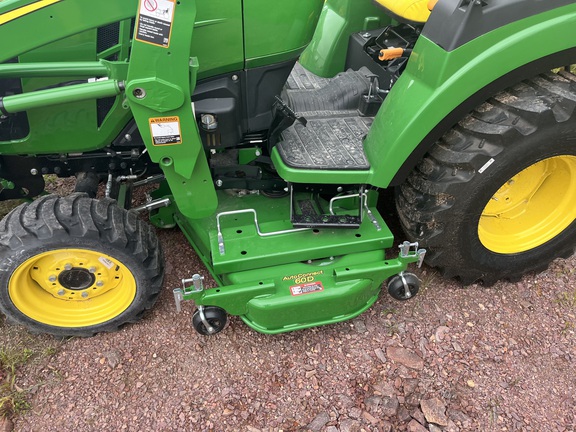 2025 John Deere 2032R Tractor Compact