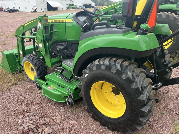 2025 John Deere 2032R Tractor Compact