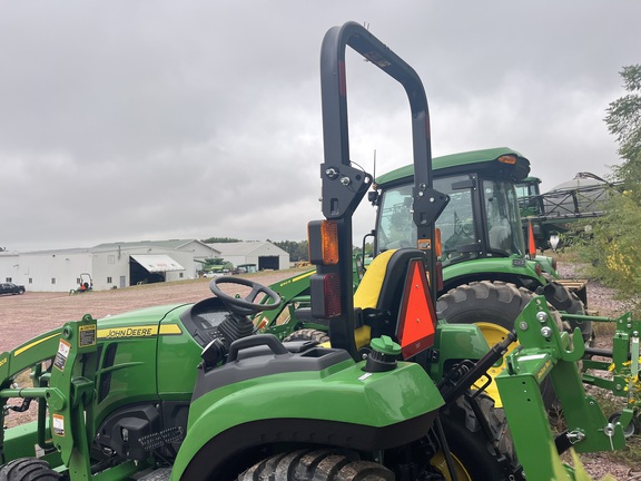 2025 John Deere 2032R Tractor Compact