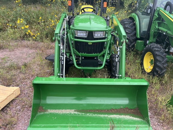 2025 John Deere 2032R Tractor Compact