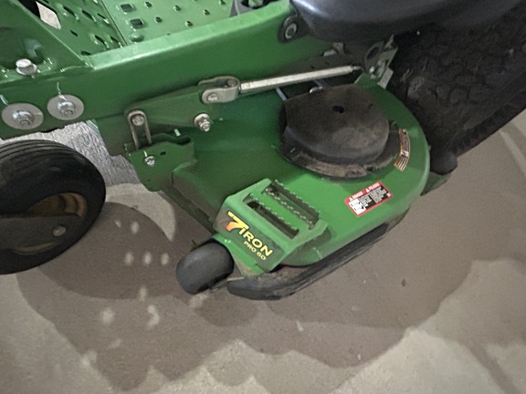 2024 John Deere Z930M Mower/Zero Turn