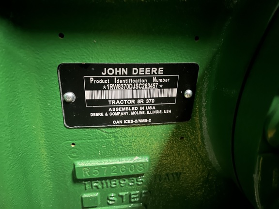 2025 John Deere 8R 370 Tractor