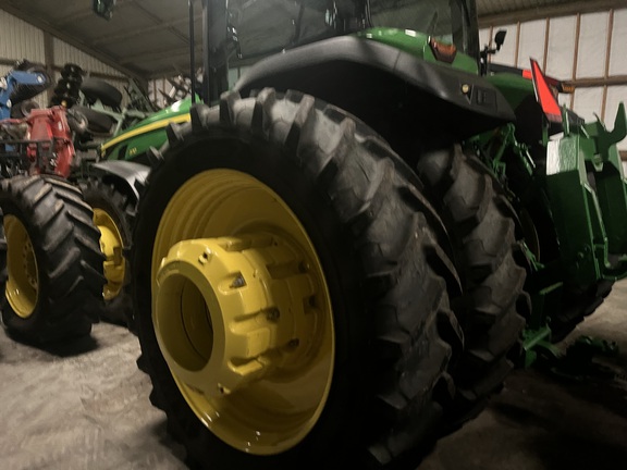 2025 John Deere 8R 370 Tractor