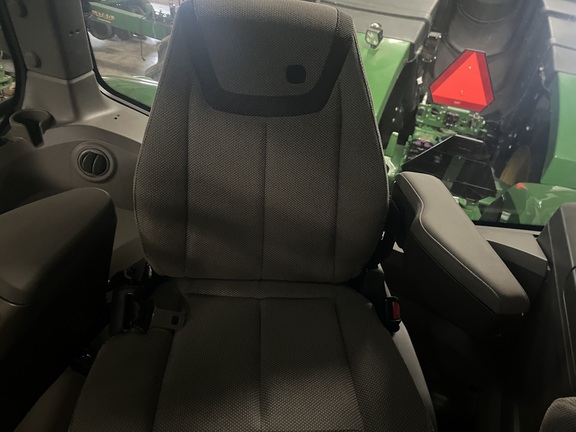 2025 John Deere 8R 370 Tractor