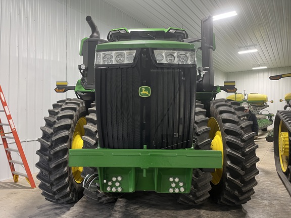 2025 John Deere 9R 440 Tractor 4WD