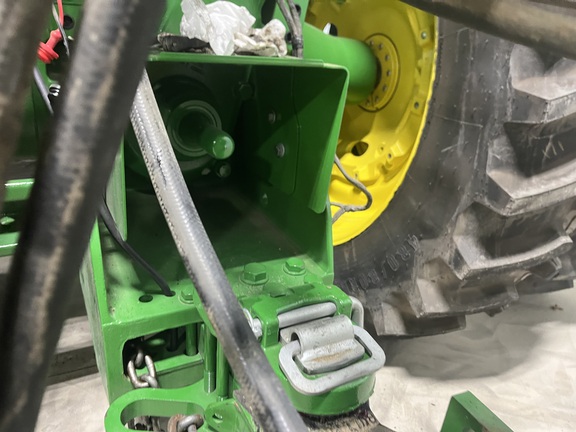 2025 John Deere 9R 440 Tractor 4WD