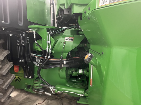 2025 John Deere 9R 440 Tractor 4WD