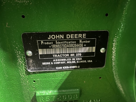 2025 John Deere 8R 370 Tractor