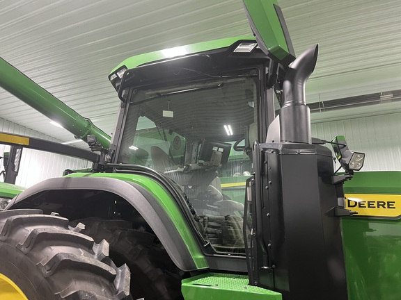 2025 John Deere 8R 370 Tractor