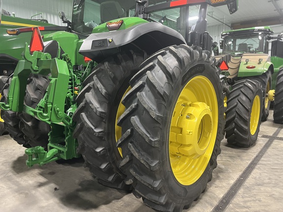 2025 John Deere 8R 370 Tractor