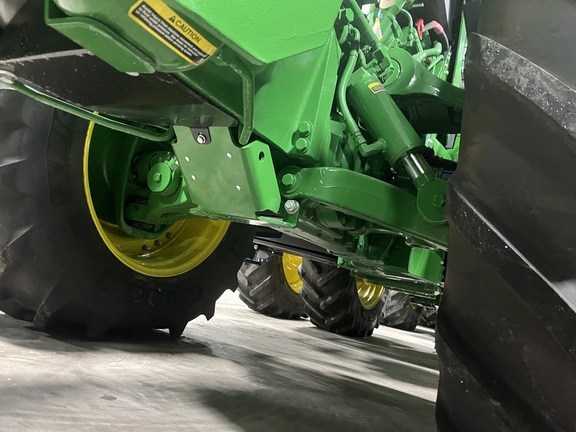 2025 John Deere 8R 370 Tractor