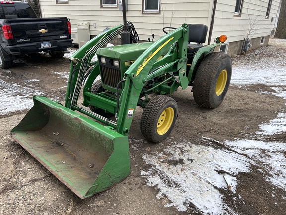 1983 John Deere 750 Tractor Compact
