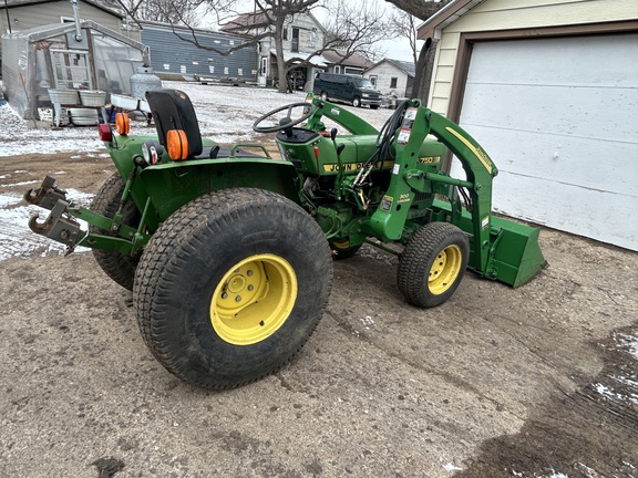 1983 John Deere 750 Tractor Compact