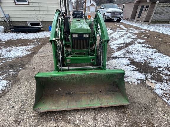 1983 John Deere 750 Tractor Compact