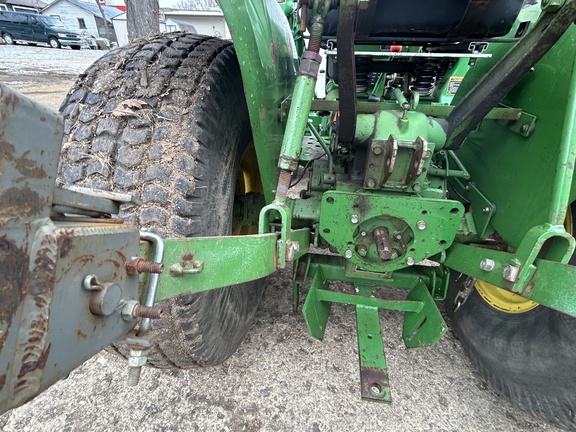 1983 John Deere 750 Tractor Compact