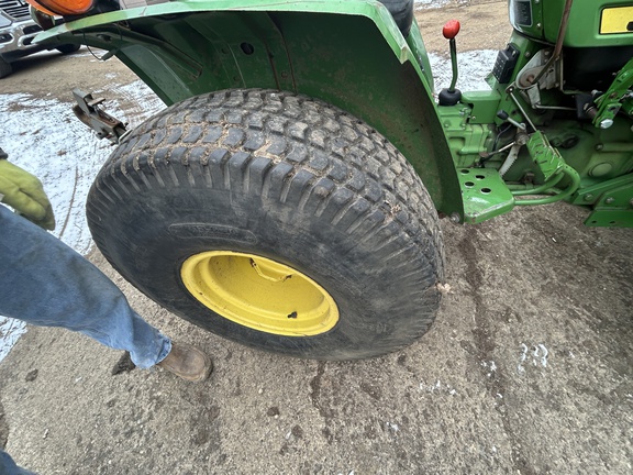 1983 John Deere 750 Tractor Compact