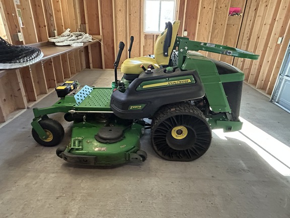 2024 John Deere Z997R Mower/Zero Turn