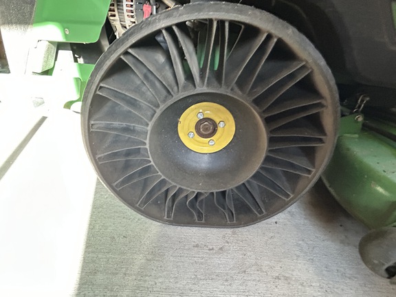 2024 John Deere Z997R Mower/Zero Turn