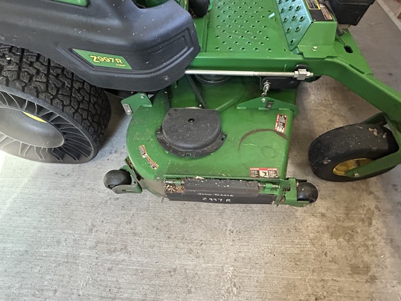 2024 John Deere Z997R Mower/Zero Turn