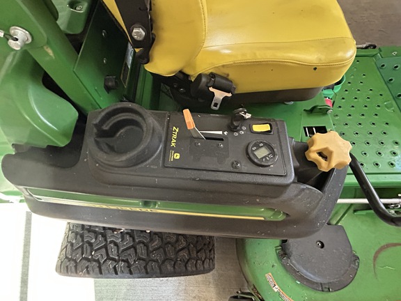 2024 John Deere Z997R Mower/Zero Turn