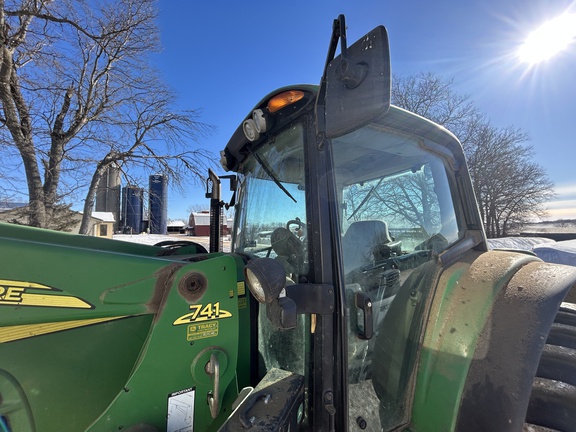 2010 John Deere 7530 Premium Tractor