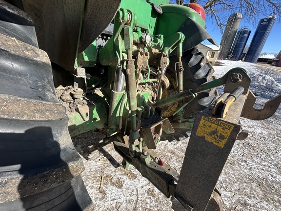 2010 John Deere 7530 Premium Tractor