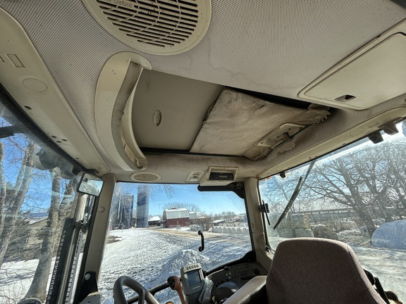 2010 John Deere 7530 Premium Tractor