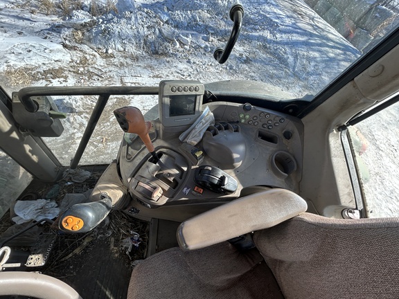 2010 John Deere 7530 Premium Tractor