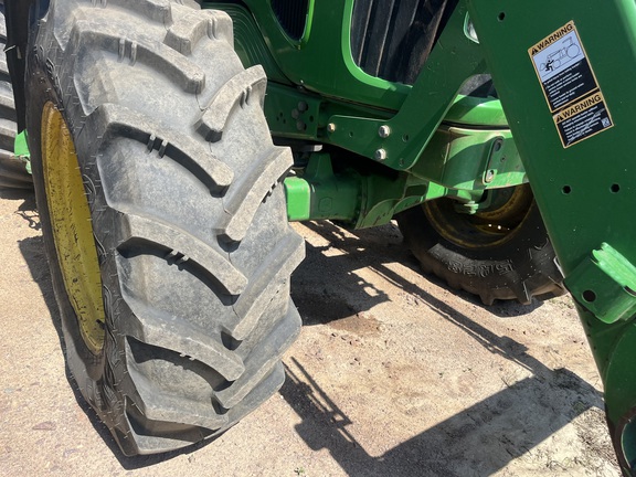2010 John Deere 7530 Premium Tractor