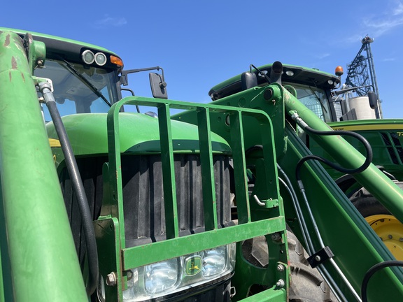 2010 John Deere 7530 Premium Tractor