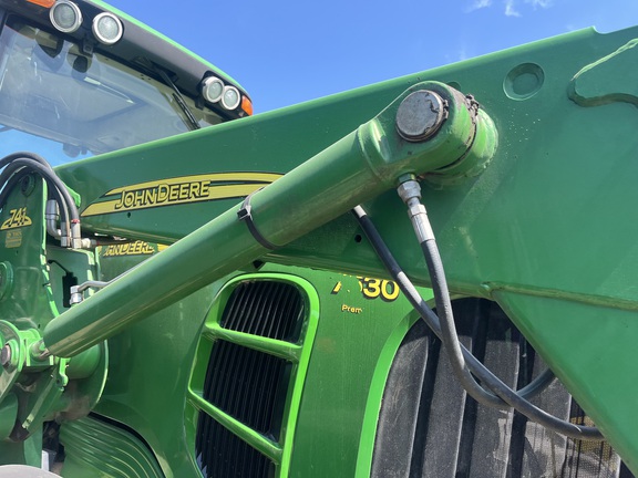 2010 John Deere 7530 Premium Tractor