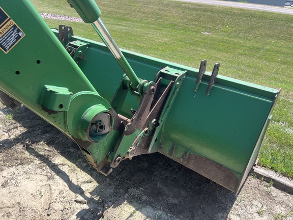 2010 John Deere 7530 Premium Tractor