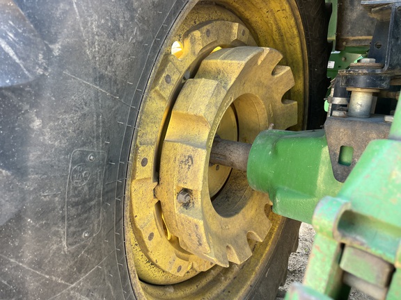 2010 John Deere 7530 Premium Tractor
