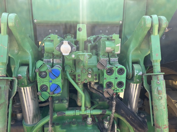 2010 John Deere 7530 Premium Tractor