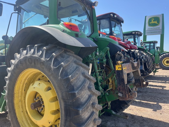 2010 John Deere 7530 Premium Tractor