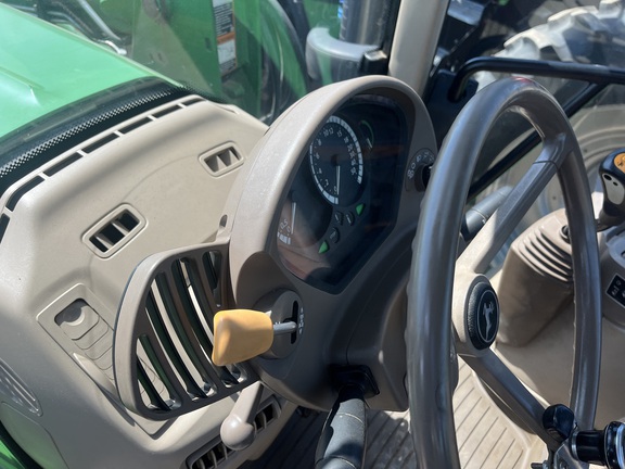 2010 John Deere 7530 Premium Tractor