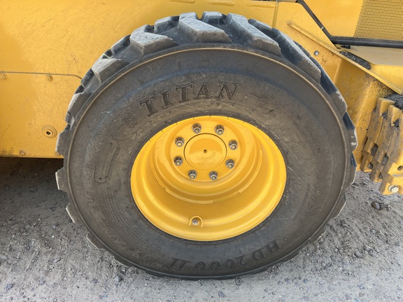2024 John Deere 330G Skid Steer Loader